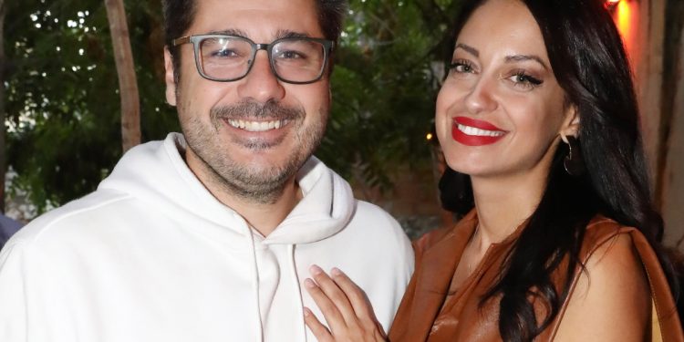 Alldaynews.gr Στεφανία Γκουρνέλου: Τι δήλωσε η σύντροφος του Λάμπρου Κωνσταντάρα με την αποχώρησή του από το Survivor