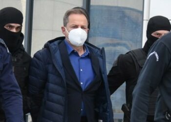 Alldaynews.gr Λιγνάδης: «Nα σαπίσεις στη φυλακή»-Αποδοκιμάστηκε κατά την έξοδό του από το δικαστήριο