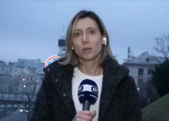 Alldaynews.gr Ουκρανία: «Θρίλερ» με τα μέλη της ελληνικής πρεσβείας – Πώς φυγαδεύονται μαζί με το συνεργείο της ΕΡΤ (video)