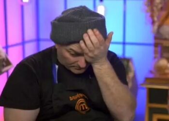MasterChef: Απαρηγόρητος ο Δημήτρης – «Κοψ’ το λίγο, σε παρακαλώ»