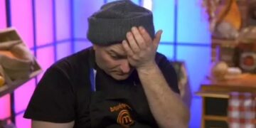 Alldaynews.gr MasterChef: Απαρηγόρητος ο Δημήτρης – «Κοψ’ το λίγο, σε παρακαλώ»