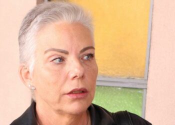 Νανά Παλαιτσάκη: Μήνυση στον πρώην σύντροφό της για ενδοοικογενειακή βία