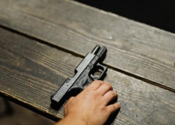 Τραγωδία: Αυτοκτόνησε 34χρονος ιδιοκτήτης γνωστού εστιατορίου στην Πλάκα