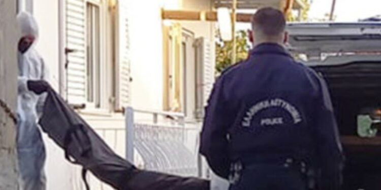 Alldaynews.gr Τραγικός θάνατος για τον Χρ. Φωτόπουλο: Οκτώ μήνες ήταν νεκρός-Τι έδειξε η νεκροψία