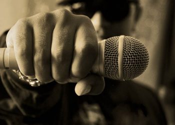 Νεκρός γνωστός ράπερ: Δολοφονήθηκε με σφαίρες στο κεφάλι και το πόδι