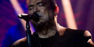 Alldaynews.gr Τι συμβαίνει με τον Ρέμο; Αναβάλει επ’ αόριστον τις εμφανίσεις του στο NOX