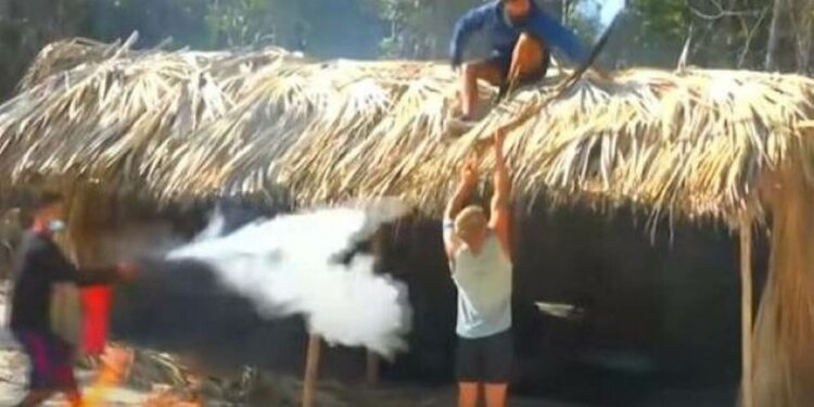 Alldaynews.gr Survivor: Παραλίγο να κάψουν το νησί οι Τούρκοι (video)