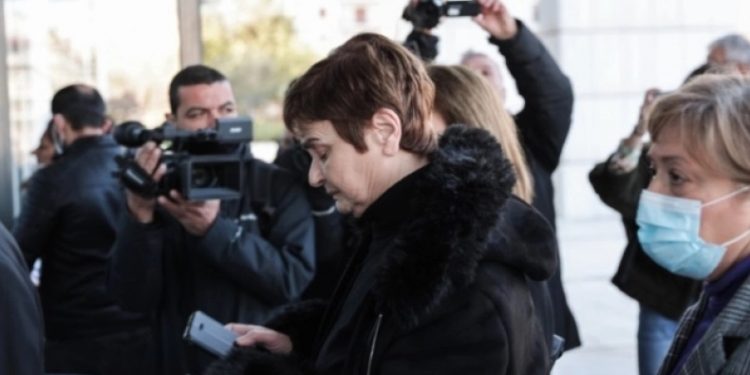 Ξέσπασε η μάνα της Τοπαλούδη: «Θα σας κάψω όλους, να ψοφήσεις! Καρκίνε!»