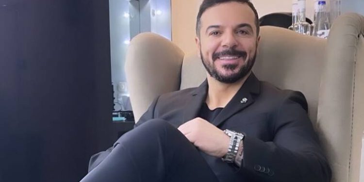 Alldaynews.gr Τα «καρφιά» του Τριαντάφυλλου στον Κωνσταντάρα: «Με έβριζες, έλεγες τα χειρότερα» (video)