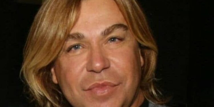 Alldaynews.gr Ο αγρότης αδερφός του Τρύφωνα Σαμαρά – Δείτε πόσο πολύ μοιάζουν