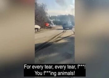 Πόλεμος στην Ουκρανία: «Να πεθάνετε γαμ…α ζώα» – Ουκρανοί με εκτοξευτές ρουκετών κατά Ρώσων εισβολέων