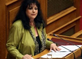 Βαγενά: «Αφού φάγαν τα έτοιμα, τώρα δεν έχουν λεφτά» – Κόλαφος για τους μισθούς στον ΕΦΚΑ