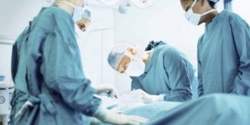 Alldaynews.gr Η Αγάπη της Μάνας: 52χρονη από την Πάτρα δώρισε στον γιό της το ένα της Νεφρό