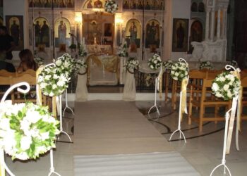 Μαρούσι: Κορωνο-γάμος με νύφη θετική στον ιό – Τουλάχιστον 40 κρούσματα από το γλέντι