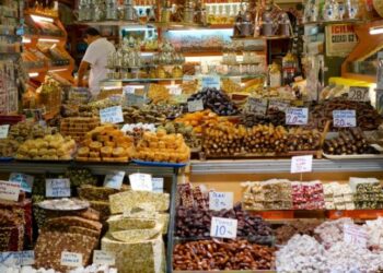 Τουρκία: Πουλούν άδειο μπακλαβά, άδειο τοστ και άδεια κεφτεδάκια λόγω του πληθωρισμού (vid)