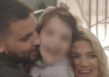 Alldaynews.gr Διαψεύδουν οι ιατροδικαστές την πληροφορία για εισπνοή τοξικού αερίου από τη Τζωρτζίνα – Τι λέει ο πατέρας