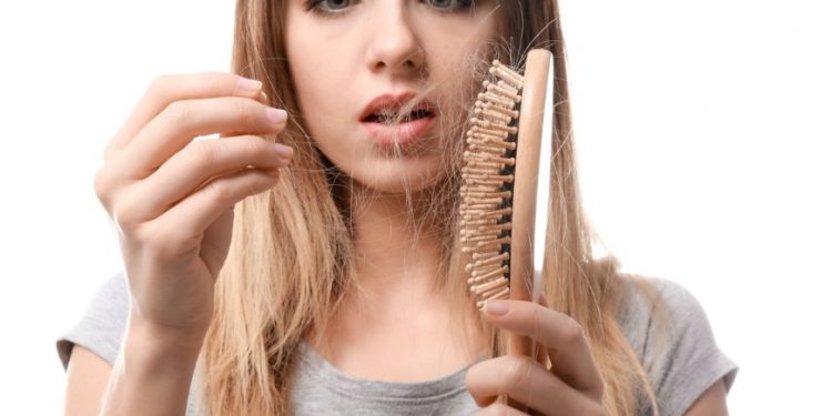 Τριχόπτωση. Πώς την αντιμετωπίζουμε;