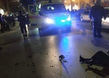 Θεσσαλονίκη: Σοβαρό τροχαίο στην Τσιμισκή – Μηχανή παρέσυρε πεζούς (φωτο)