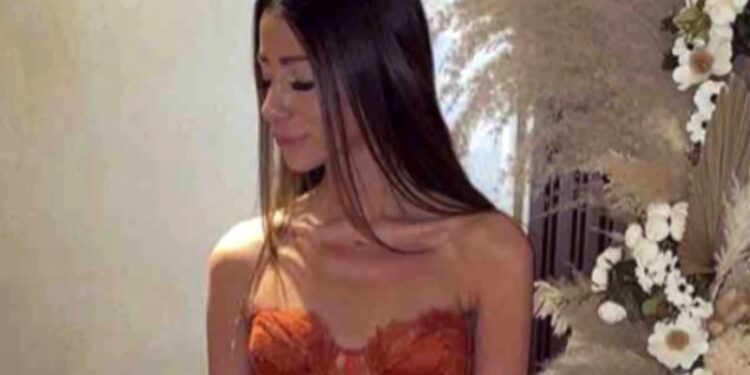 Νέα Γυναικοκτονία: «Το κορίτσι μου παντρεύτηκε τον διάβολο», λέει η μητέρα της 29χρονης Ειρήνης