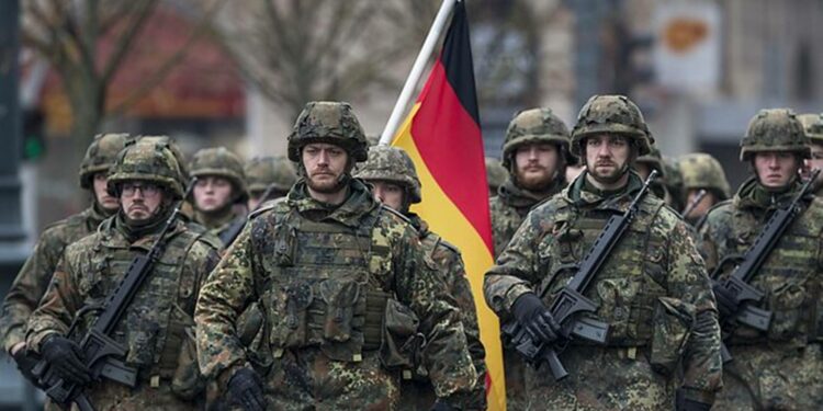 Μόσχα: «Εξωφρενική» η απόφαση της Γερμανίας να στείλει όπλα στην Ουκρανία – Οι ενέργειες της ΕΕ θα έχουν «σκληρή απάντηση»