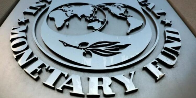 ΔΝΤ: Δεν αποκλείει χρεοκοπία της Ρωσίας