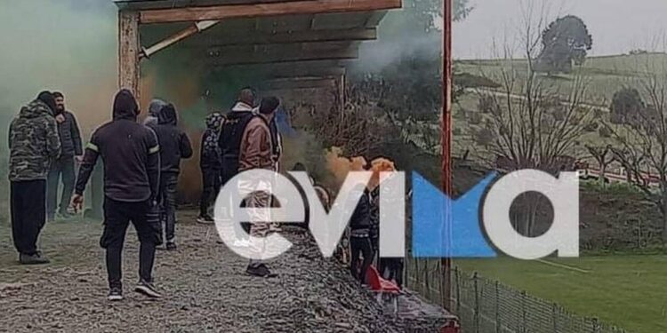 Απίστευτο ξύλο, ΜΑΤ και τραυματίες στο ματς Πισσώνας – Ρομαϊκός (video)