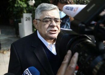 Διασωληνώθηκε ο Νίκος Μιχαλολιάκος-Νοσεί με κορονοϊό