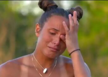 Survivor: Ξέσπασε σε δάκρυα η Ασημίνα για τον Χρήστο Δάντη – «Είμαστε κοντά τρία χρόνια-Είχαμε πει να μην το φανερώσουμε»