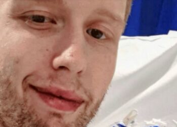 «Νόμιζαν ότι ήταν πολύ νέος για καρδιακή πάθηση»: Μητέρα που έχασε τον γιο της στα 25, προειδοποιεί για τα συμπτώματα