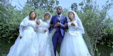 Άνδρας παντρεύτηκε τρίδυμες που δεν ήθελαν να χωρίσουν![video]