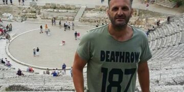 Alldaynews.gr Θρήνος για τον 42χρονο αστυνομικό Κώστα Λεονταράκη-Πάλεψε σκληρά αλλά δεν τα κατάφερε