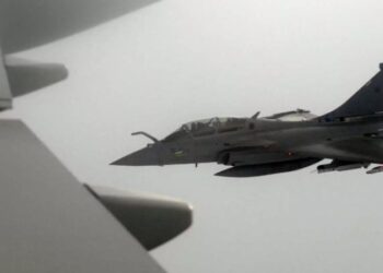 Alldaynews.gr Συνετρίβη αμερικανικό στρατιωτικό αεροσκάφος με τετραμελές πλήρωμα