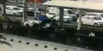 Κίνα-Τραγωδία: Αυτοκίνητο έπεσε με ταχύτητα πάνω σε ποδηλάτες-Τουλάχιστον 4 οι νεκροί[video]