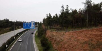 Αγνοείται ποδηλάτης στο Σέιχ Σου – Αγωνία για τη ζωή του