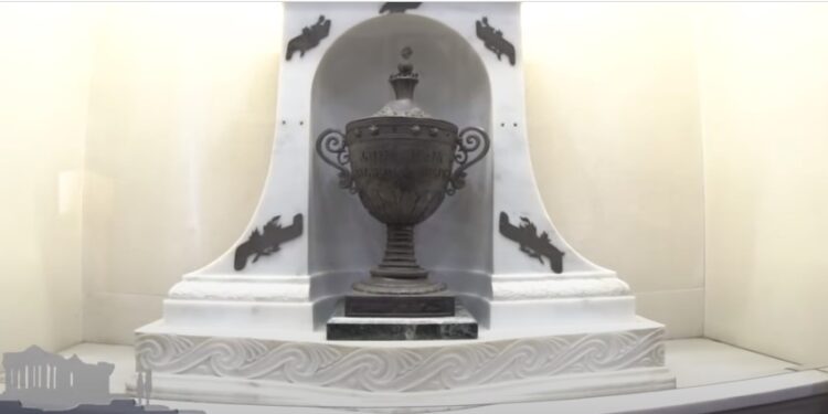 1821: Η καρδιά του Κωνσταντίνου Κανάρη! Το μακάβριο έκθεμα στο Μουσείο της Παλαιάς Βουλής[video]