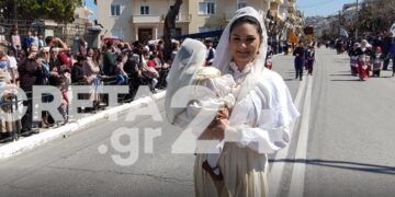 Alldaynews.gr Τίμησε την εθνική επέτειο της 25ης Μαρτίου μαζί με ένα μωράκι!