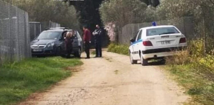 Θρίλερ στο Άργος: Πατέρας και γιος βρέθηκαν νεκροί μέσα σε κοντέινερ[photos]