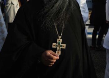 Alldaynews.gr Επεισοδιακά θυρανοίξια ναού στα Φάρσαλα – Στο αυτόφωρο “πρωτοπρεσβύτερος, αρχιμανδρίτης και μητροπολίτης”