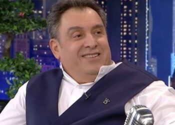 Πάνος Σταθακόπουλος: ”Πουλούσα Μπρίκια και κάλτσες σε πάγκους”