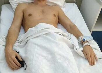 Δύσκολες ώρες για γνωστό τραγουδιστή-Εσπευσμένα στο Νοσοκομείο-Υπεβλήθη σε επέμβαση