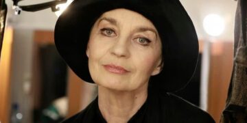 Ουκρανία: Σκοτώθηκε η γνωστή ηθοποιός Οξάνα Σβετς σε βομβαρδισμό στο Κίεβο