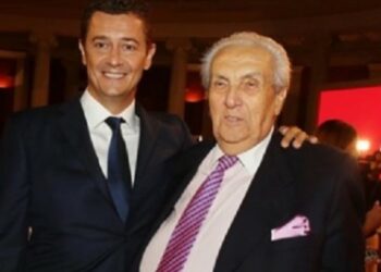 Αντώνης Σρόιτερ για τον Δημήτρη Κοντομηνά: «Έζησε σαν μεγιστάνας, πέθανε φτωχός»