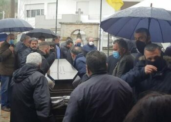 Θρήνος στην κηδεία του Μανόλη και της Ευγενίας-“Έφυγαν” ξαφνικά αφήνοντας 3 παιδιά