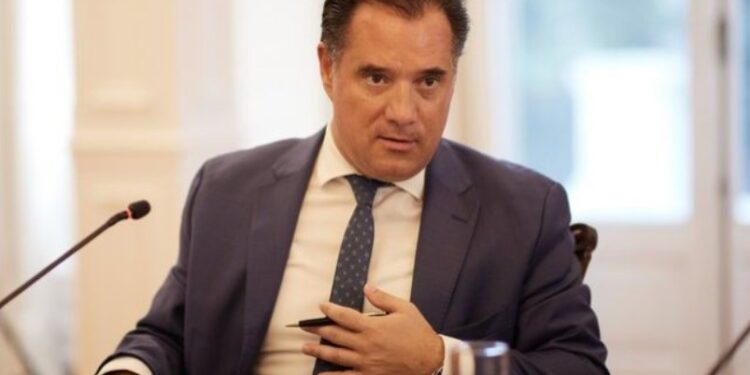 Alldaynews.gr Άδωνις: “Η κυβέρνηση και εγώ προσωπικά δεν θα σας αφήσουμε μόνους στο κύμα της ακρίβειας”