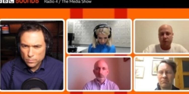 Alldaynews.gr Ρώσος δημοσιογράφος ζητάει «on air» συγγνώμη από Ουκρανή συνάδελφό του για τον πόλεμο (vids)