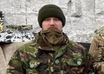 Βρετανός στο πλευρό των Ουκρανών έτρωγε ξύλο για τρεις μέρες επειδή τον πέρασαν για… Ρώσο πράκτορα!