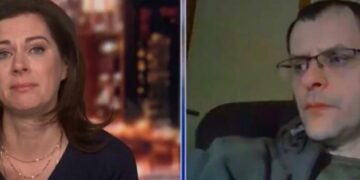 Ξέσπασε σε λυγμούς παρουσιάστρια του CNN με τον πατέρα από το Ίρπιν που έχασε γυναίκα και παιδιά (vid)