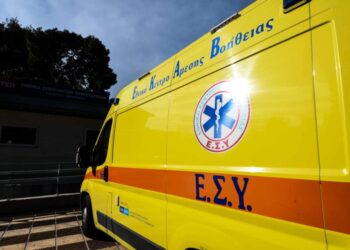 Θεσσαλονίκη: Σύγκρουση ΙΧ με λεωφορείο-Ένας Νεκρός και 3 Τραυματίες (φωτο, video)