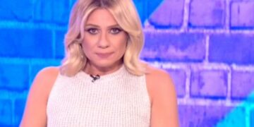 Alldaynews.gr Συγκινημένη η Κατερίνα Καραβάτου: “Σταμάτησα το αυτοκίνητο και άρχισα να κλαίω, δεν μπορούσα άλλο”