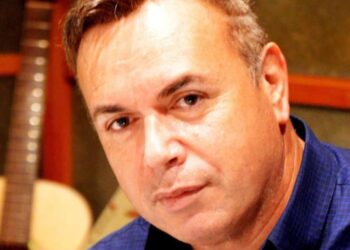 Δύσκολες ώρες για τον Μανώλη Λιδάκη: ”Θα κάνω ένα πολύ σοβαρό χειρουργείο-Δεν ξέρω πότε και αν θα τραγουδήσω ξανά”